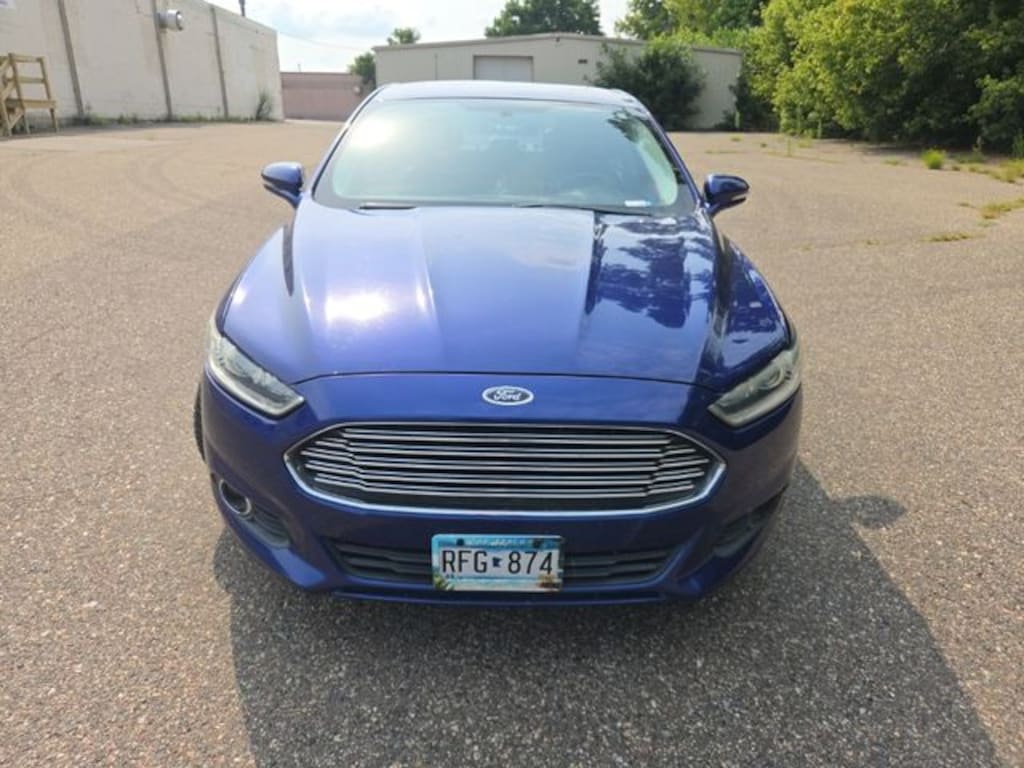Used 2013 Ford Fusion SE Sedan