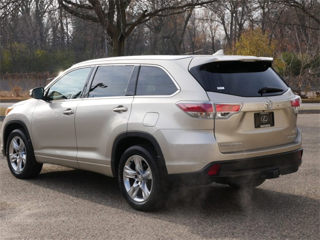 Used 2015 Toyota Highlander Limited V6 SUV