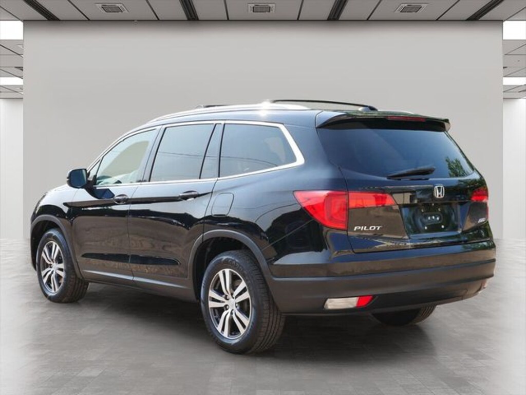 Used 2016 Honda Pilot EX-L AWD SUV