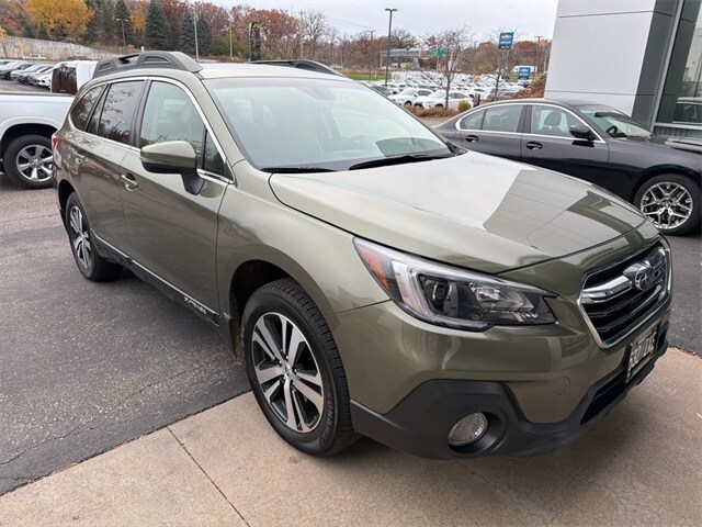 2019 Subaru Outback 2.5i Limited photo 2