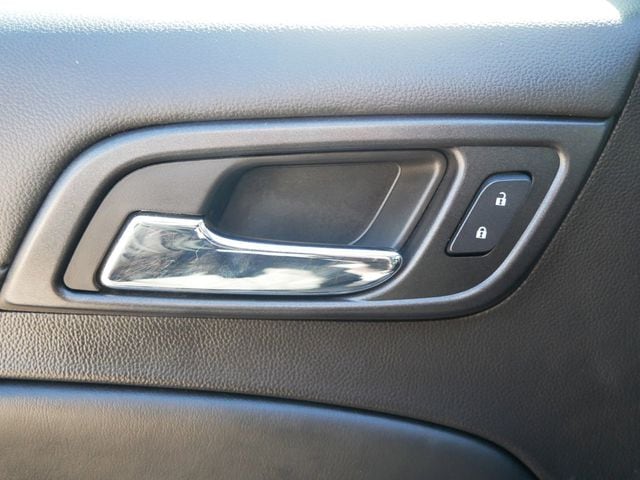 2016 Chevrolet Tahoe LT - Photo 14