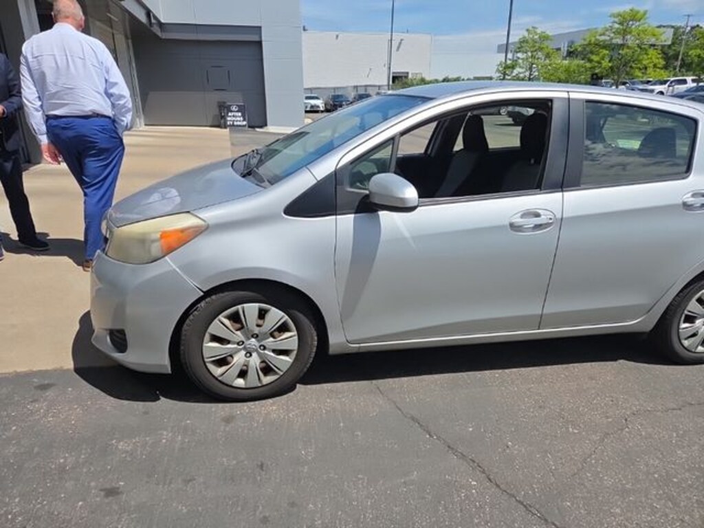 Used 2013 Toyota Yaris LE Liftback