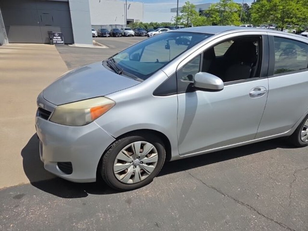 Used 2013 Toyota Yaris LE Liftback