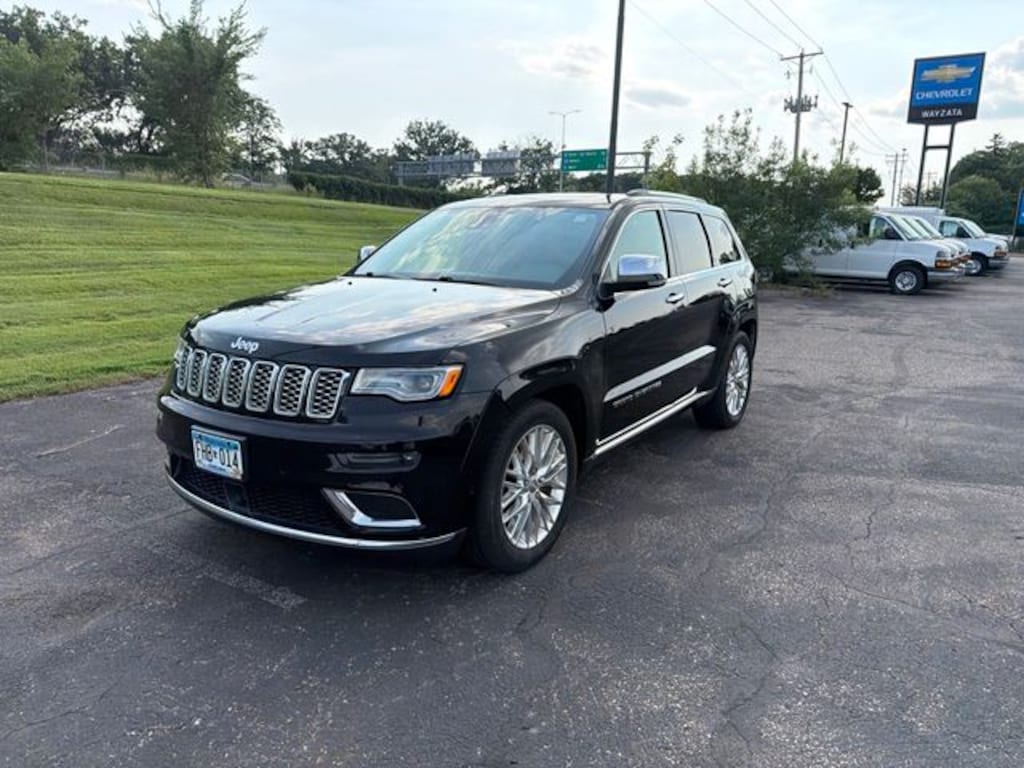 Used 2017 Jeep Grand Cherokee Summit 4x4 SUV