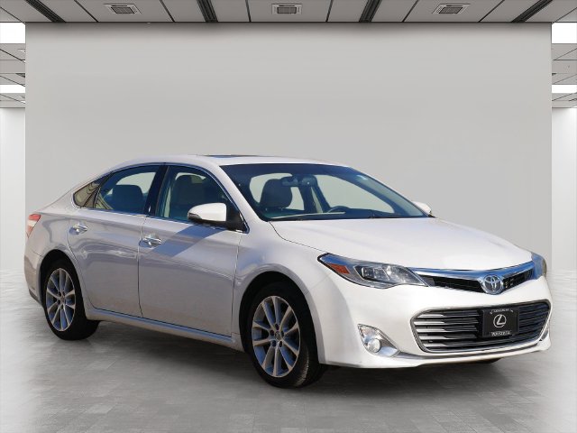 2014 Toyota Avalon Limited Sedan