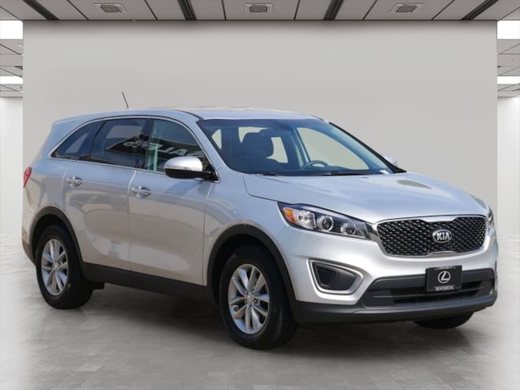 Used 2016 Kia Sorento 2.4L L FWD SUV