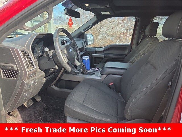 2016 Ford F-150 XLT photo 3