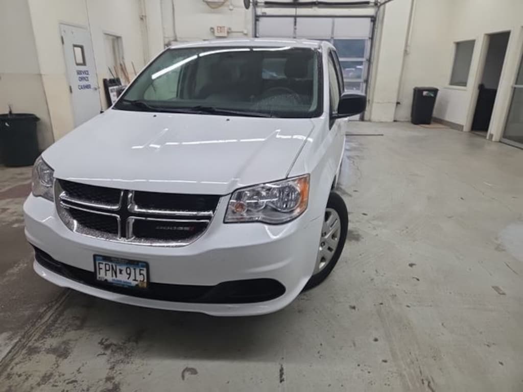 Used 2015 Dodge Grand Caravan AVP/SE Van