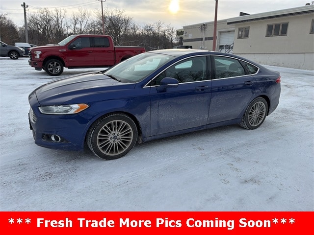 2013 Ford Fusion SE's photo