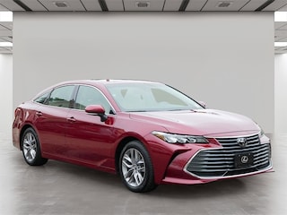 2020 Toyota Avalon XLE Sedan