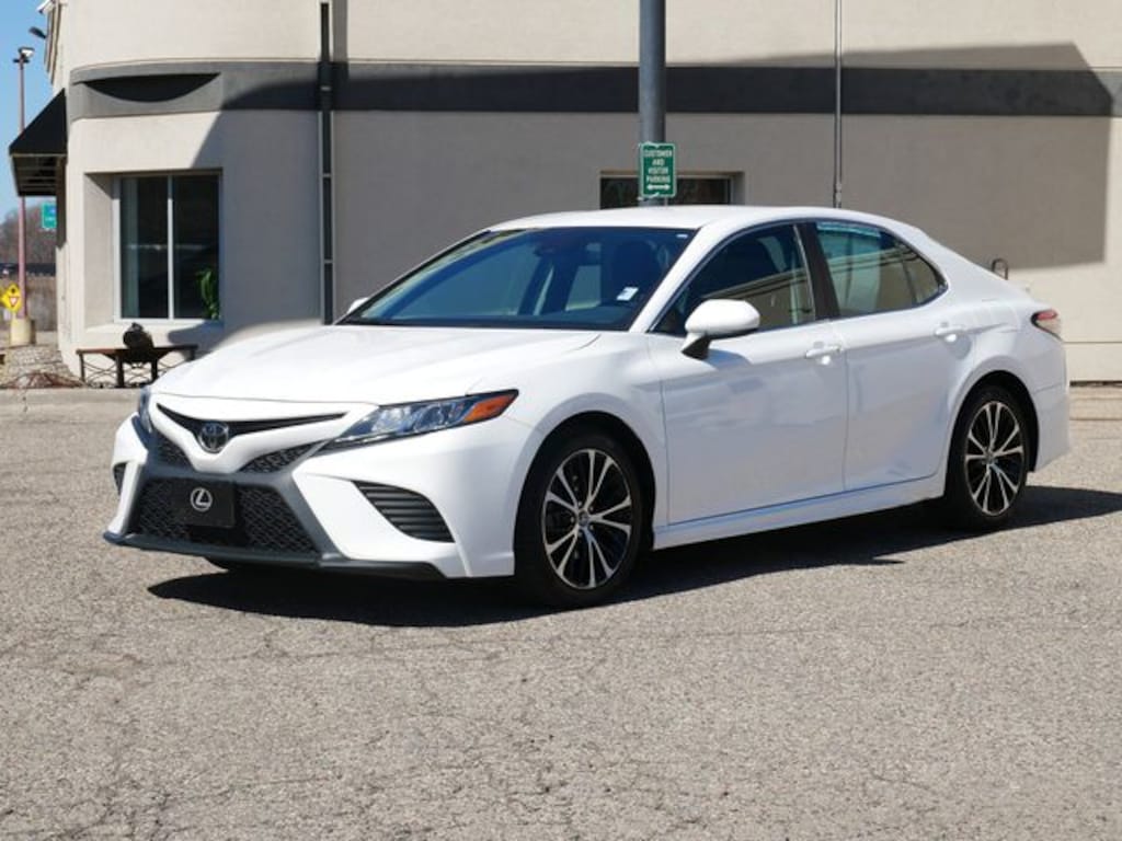 Used 2018 Toyota Camry L Sedan