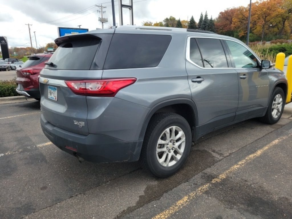 Used 2018 Chevrolet Traverse LT Cloth w/1LT SUV