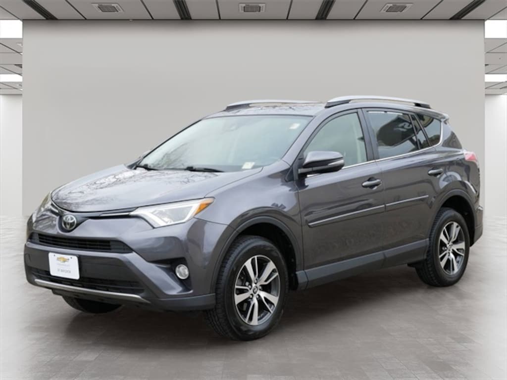 Used 2018 Toyota RAV4 XLE SUV