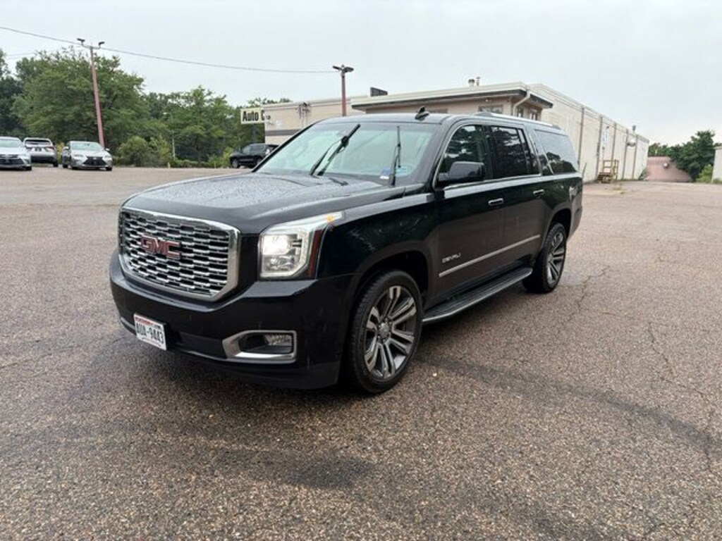 Used 2018 GMC Yukon XL Denali SUV