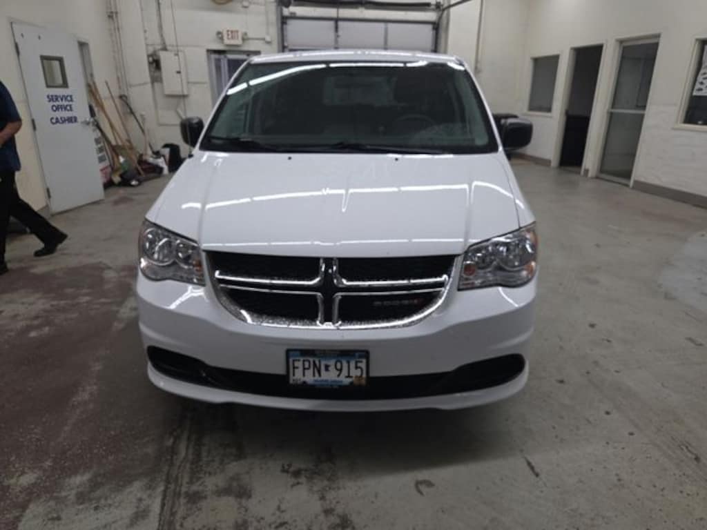 Used 2015 Dodge Grand Caravan AVP/SE Van