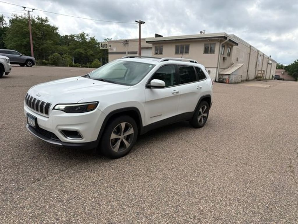 Used 2019 Jeep Cherokee Limited 4x4 SUV