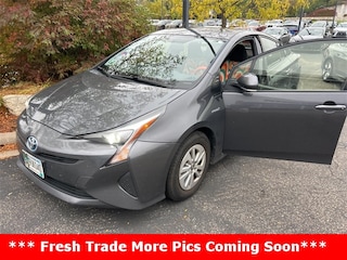 2016 Toyota Prius Two Hatchback