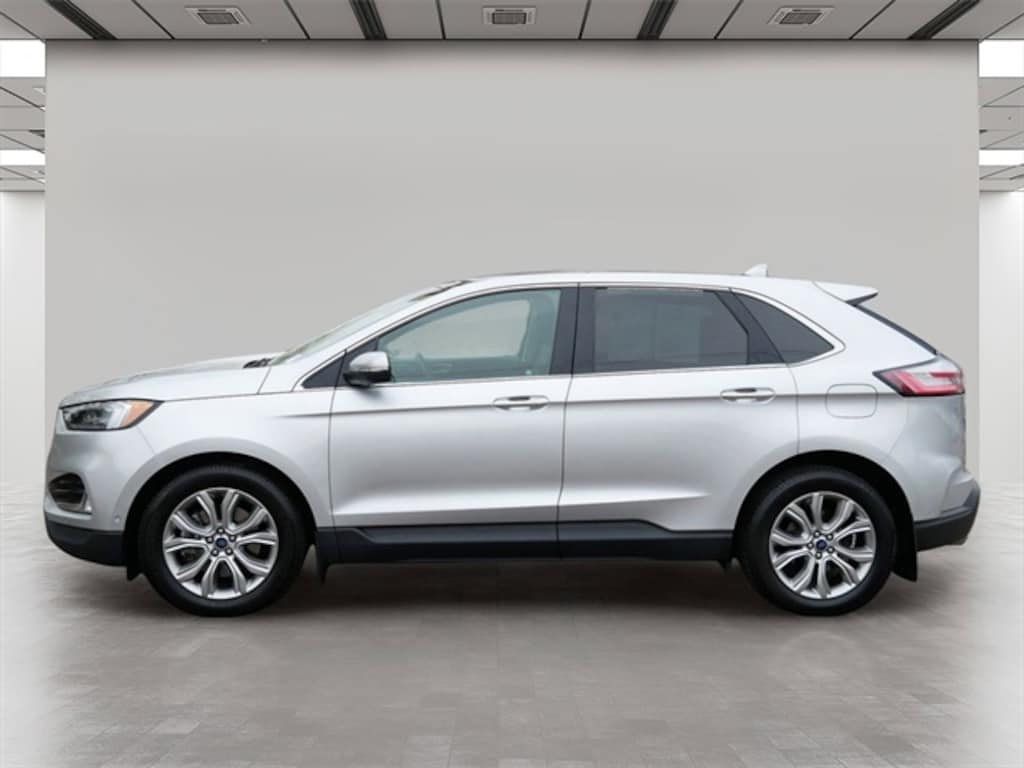 Used 2019 Ford Edge Titanium SUV