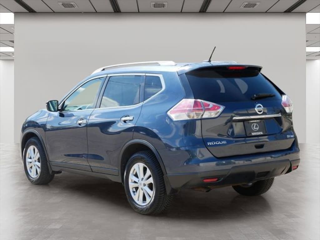 Used 2016 Nissan Rogue SV SUV