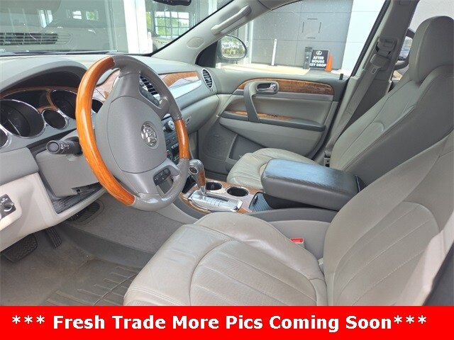 2012 Buick Enclave Leather photo 2