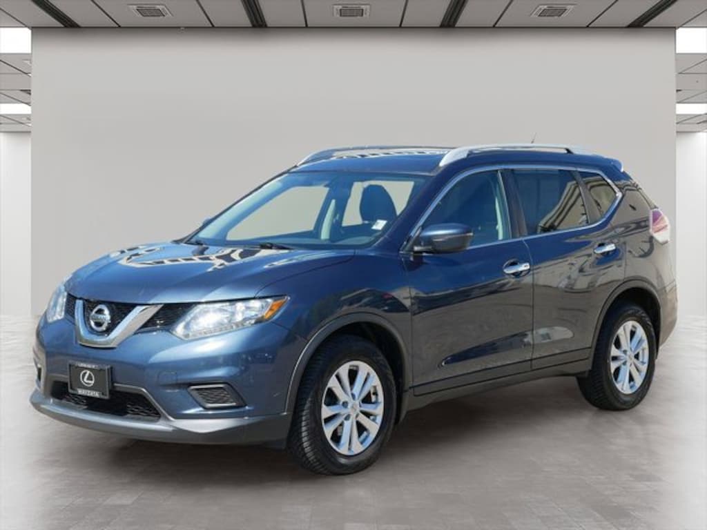 Used 2016 Nissan Rogue SV SUV