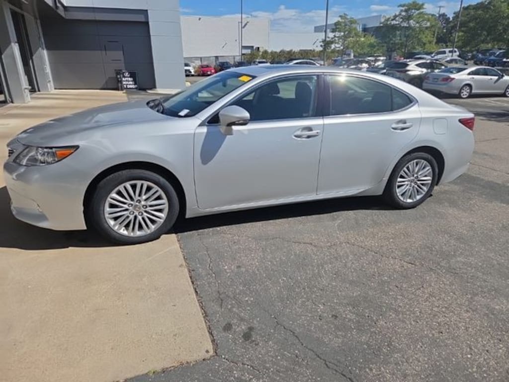 Used 2013 Lexus ES 350 Sedan