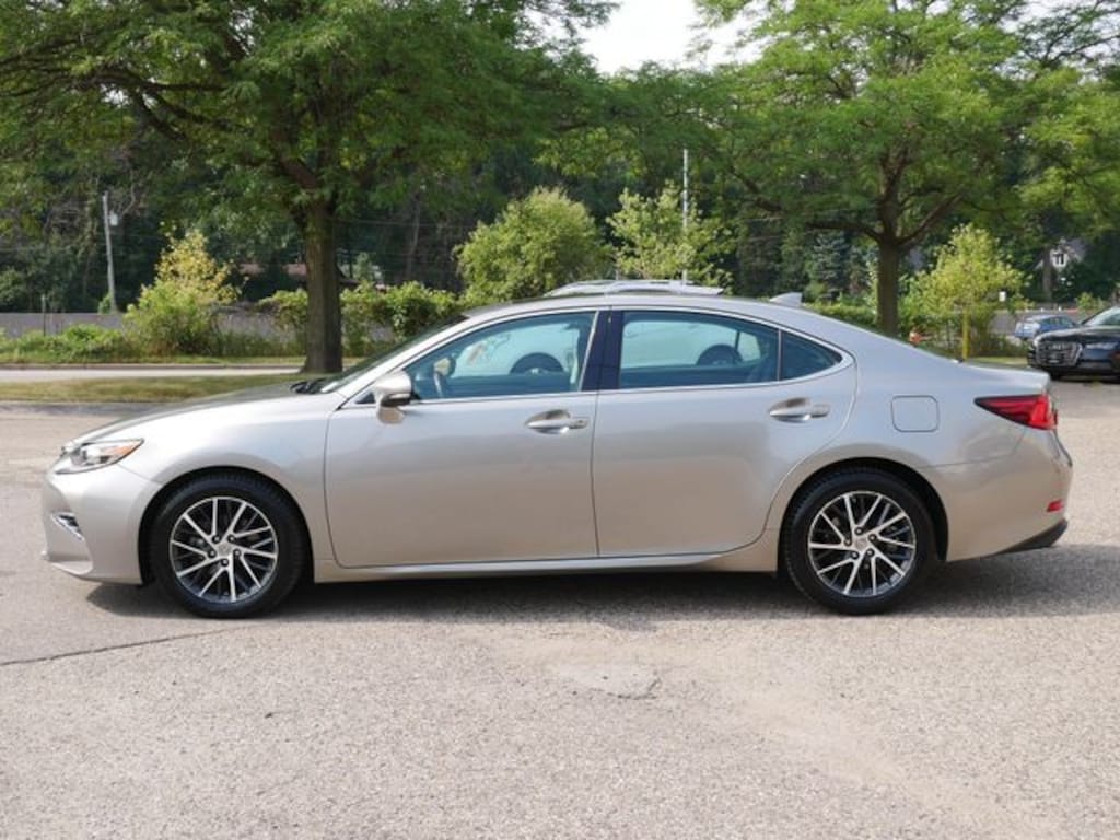 Used 2016 Lexus ES 350 Sedan