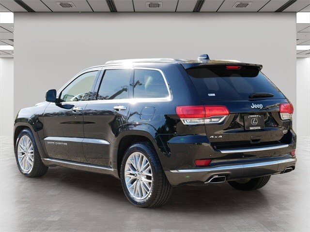 2017 Jeep Grand Cherokee Summit photo 4