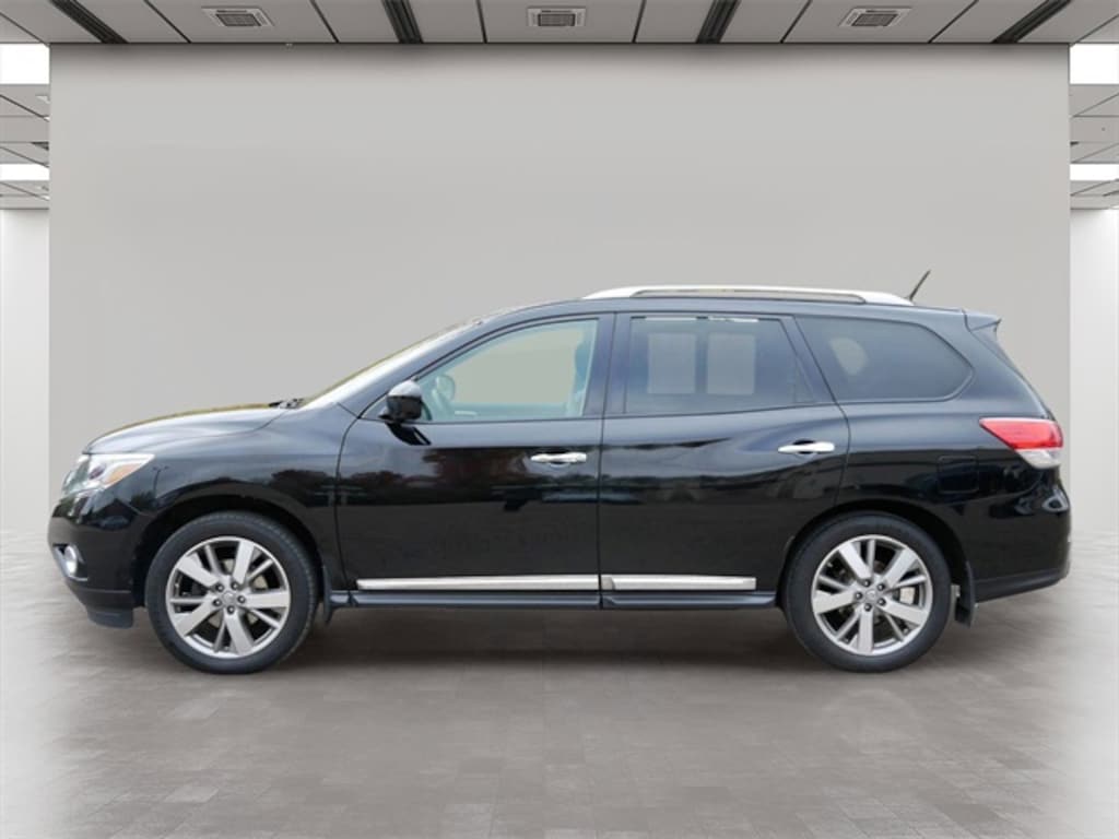 Used 2013 Nissan Pathfinder Platinum SUV