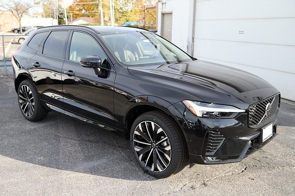 New 2026 Volvo XC60 B5 Ultra SUV