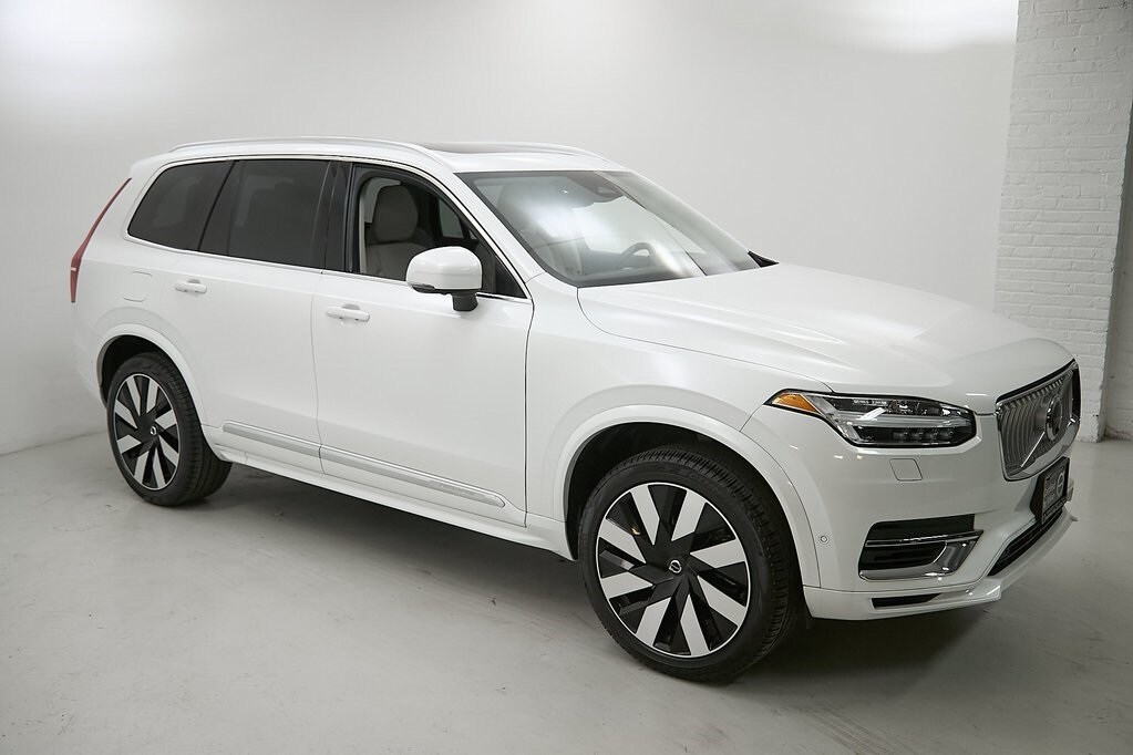 2023 Volvo XC90 Recharge Ultimate photo 4