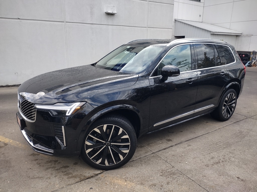 New 2026 Volvo XC90 B6 Plus 7-Seater SUV