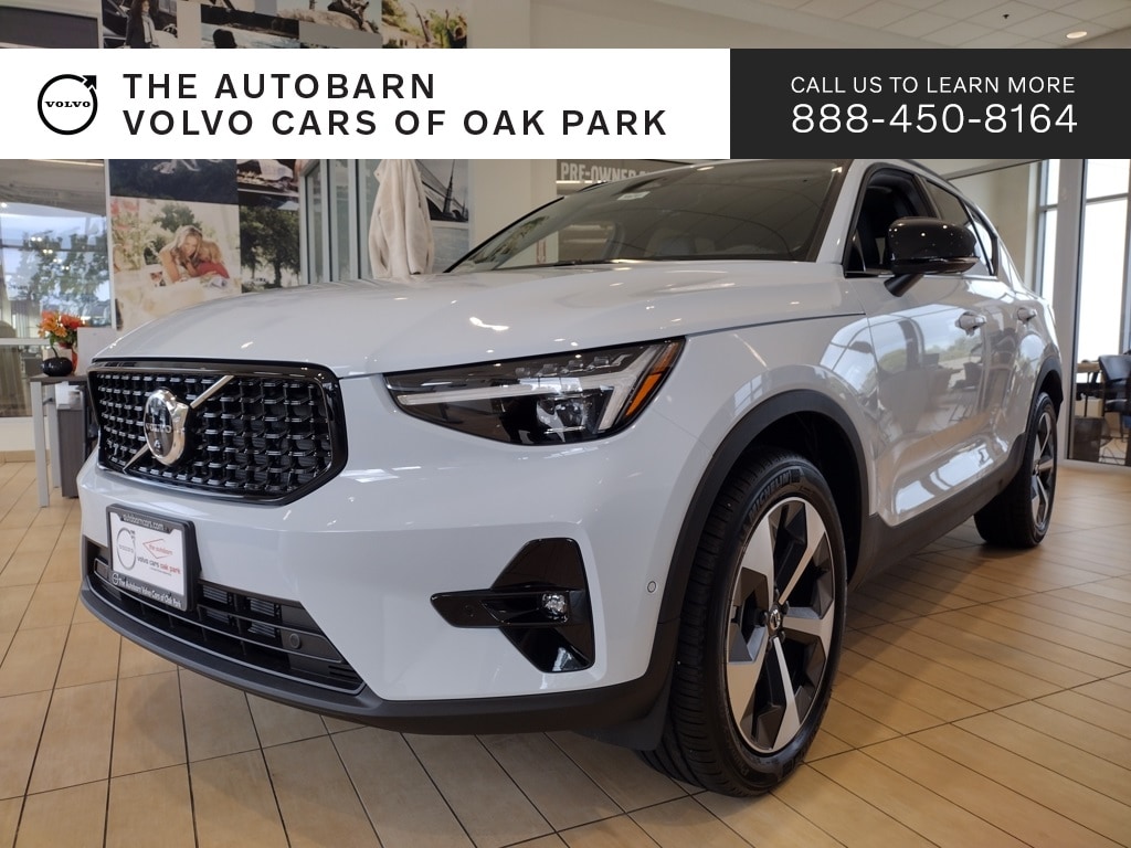 2026 Volvo XC40 Plus's photo