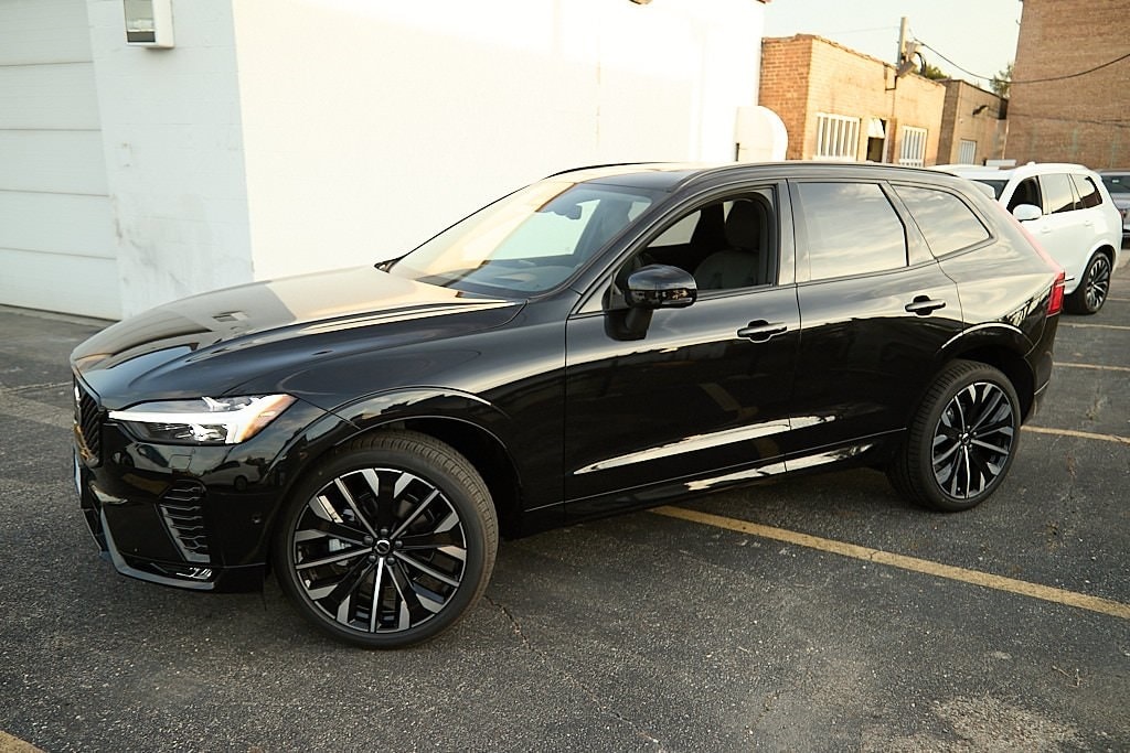 New 2026 Volvo XC60 B5 Ultra SUV