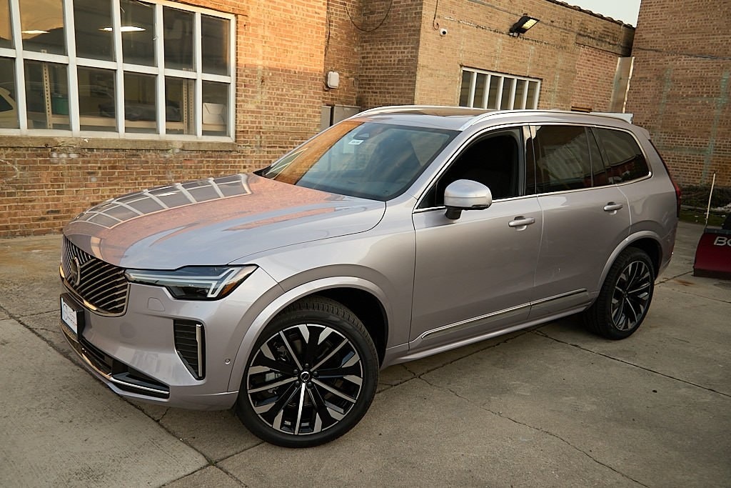 New 2026 Volvo XC90 B6 Plus 6-Seater SUV