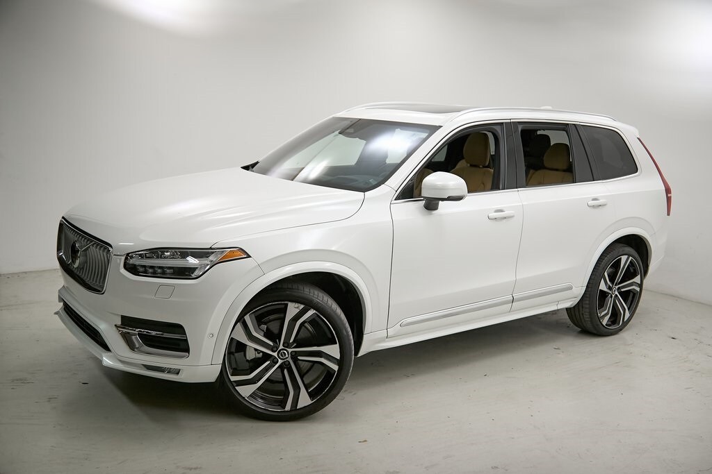 2024 Volvo XC90 Ultimate photo 3