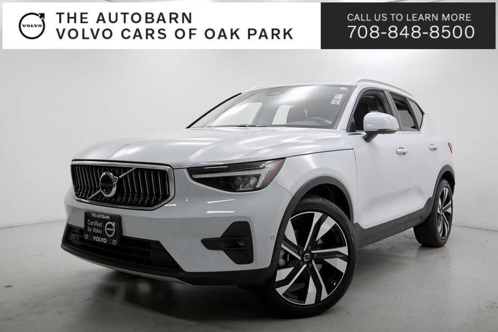 2024 Volvo XC40 Plus