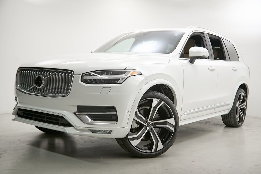 2024 Volvo XC90 Ultimate photo 2
