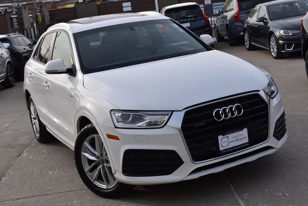 Used 2018 Audi Q3 Premium with VIN WA1ECCFS8JR027073 for sale in Oak Park, IL