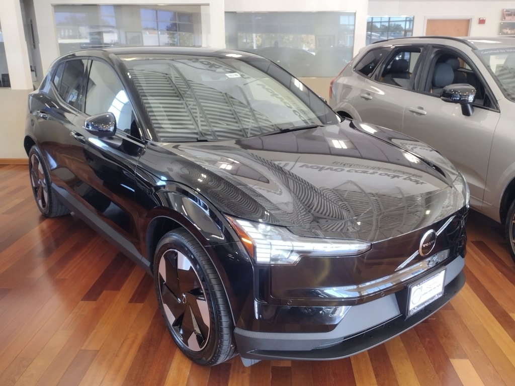 New 2025 Volvo EX30 Twin Motor Plus SUV
