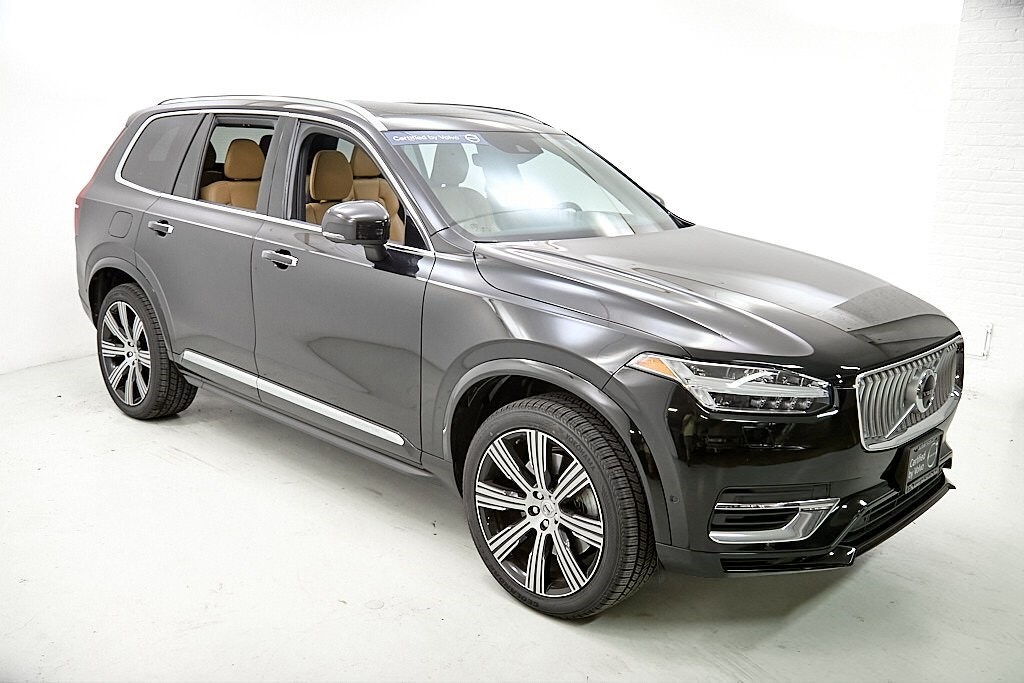 2022 Volvo XC90 Recharge T8 Inscription photo 3