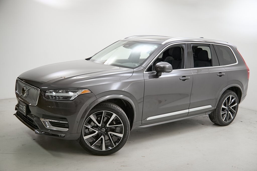 2024 Volvo XC90 B5 Plus photo 3