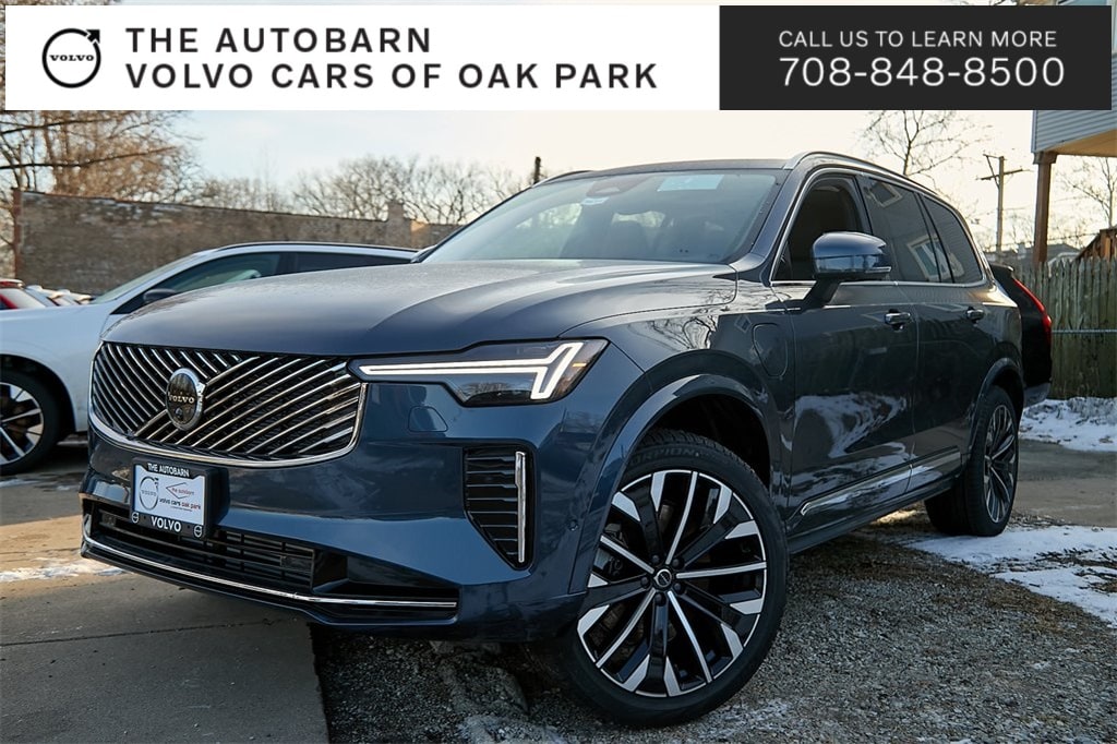 2026 Volvo XC90 Plus's photo