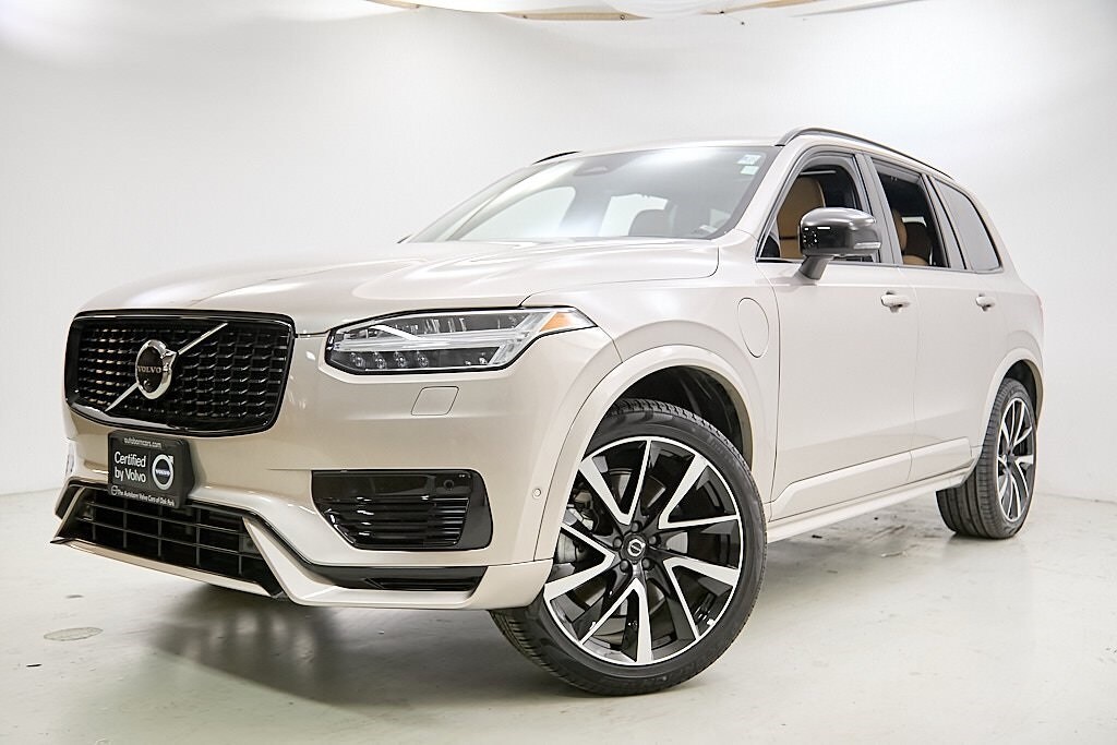 2023 Volvo XC90 Recharge Ultimate photo 2