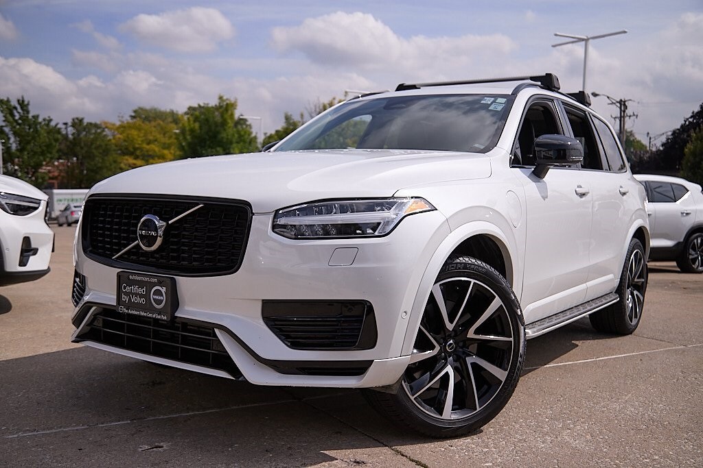 2023 Volvo XC90 Recharge Ultimate photo 2