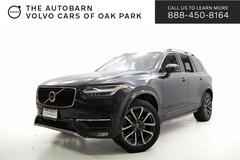 2016 Volvo XC90 T6 Momentum SUV