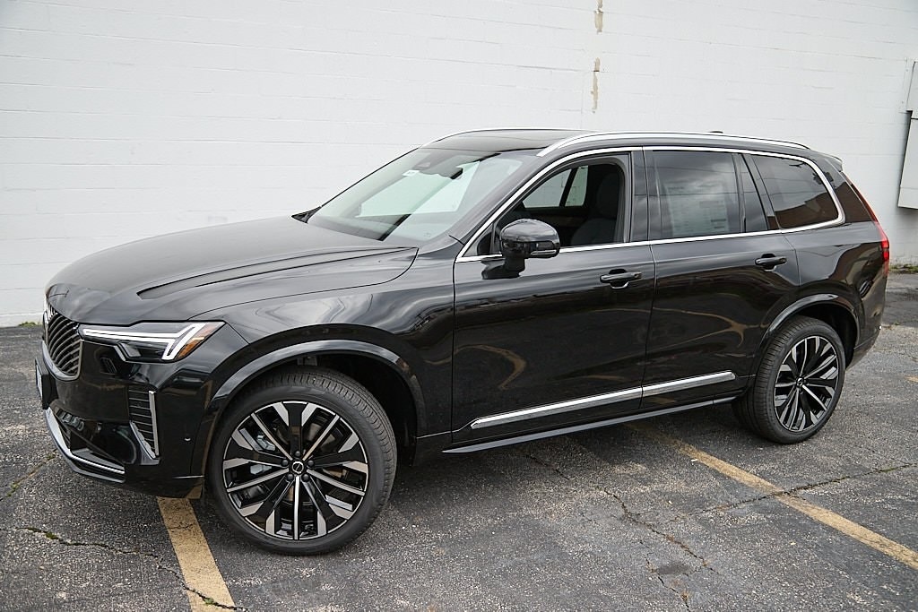 New 2026 Volvo XC90 B6 Plus 7-Seater SUV