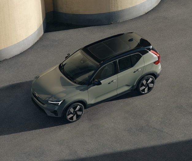 2024 Volvo XC40 Recharge top view