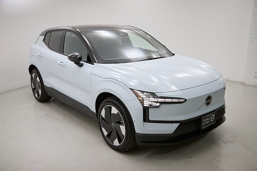 2025 Volvo EX30 Ultra photo 4