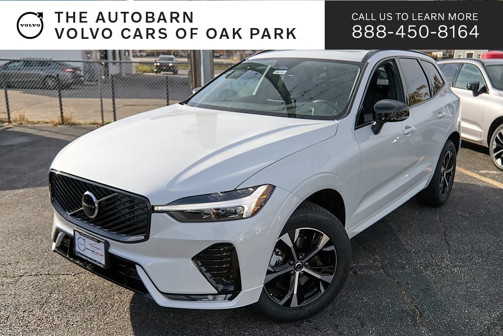 2026 Volvo XC60 Core's photo